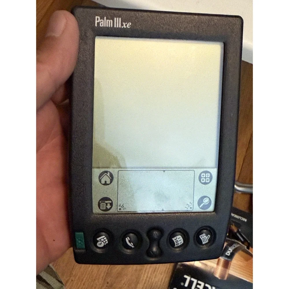 Palm IIIxe With Pen , Good‎ Working Condition